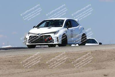 media/Oct-04-2025-OnGrid (Sat) [[44bd565ffa]]/Green Group/Grapevine/